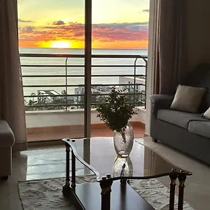 Plaza Near Forum Madeira - For Rent Apartamento